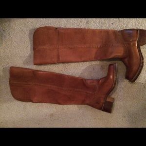 Like new Frye Campus Over the Knee boots Sz 6!